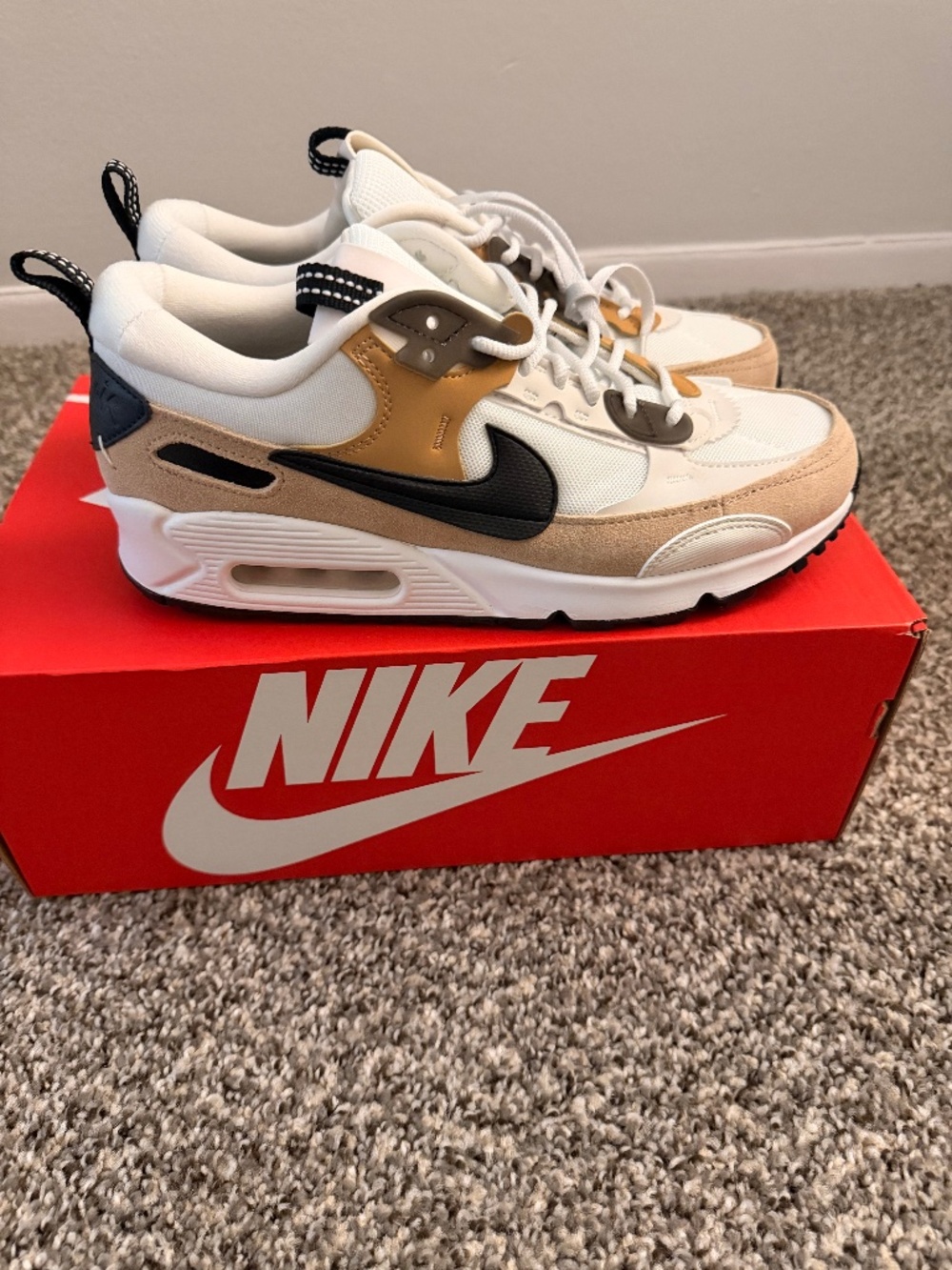 Nike Air Max 90 Futura